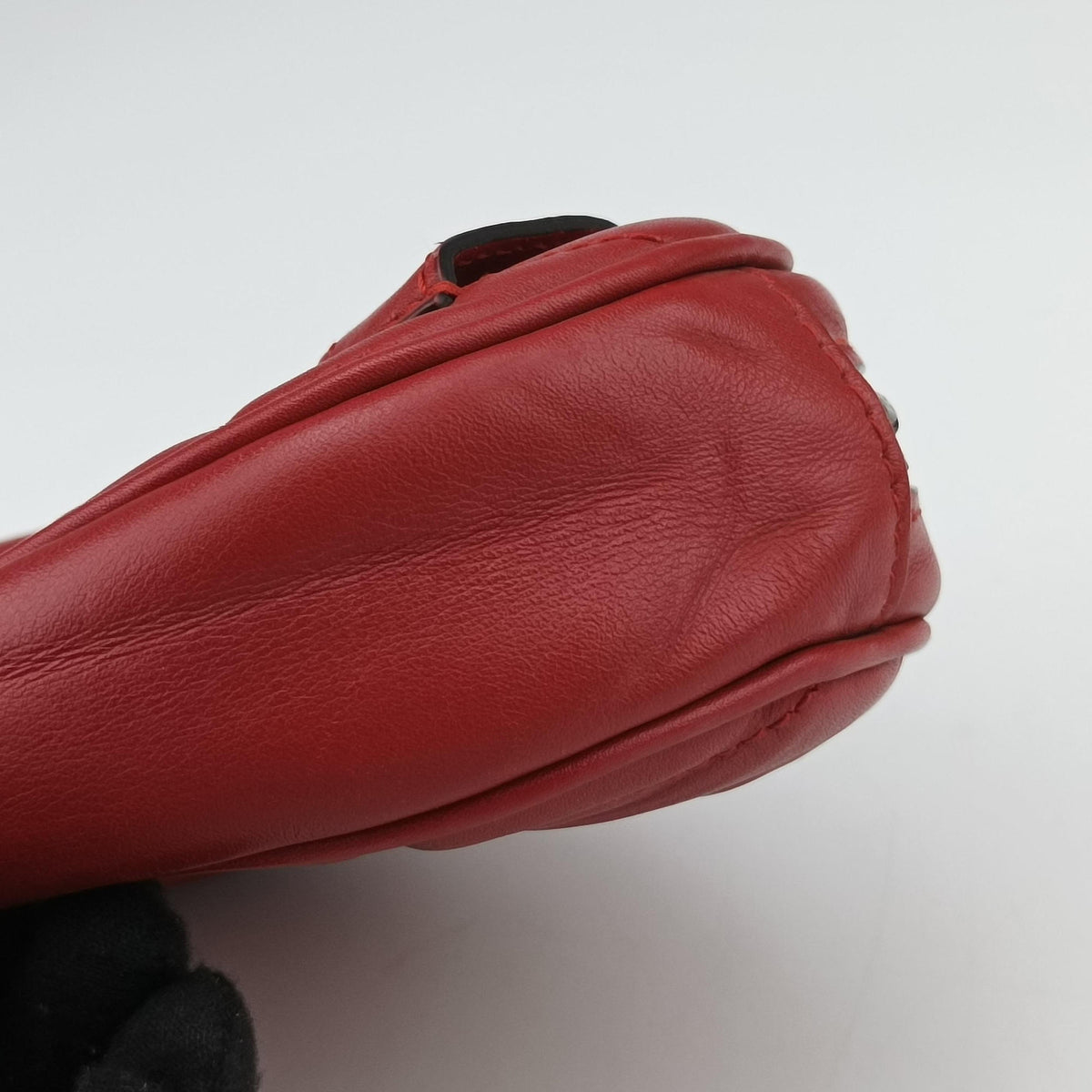Secondhand Gucci GG Marmont Red Leather 476434 bum bag/waist bag | stylenewstar