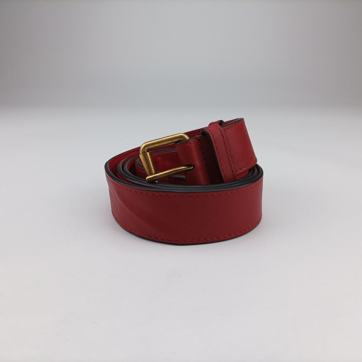Secondhand Gucci GG Marmont Red Leather 476434 bum bag/waist bag | stylenewstar