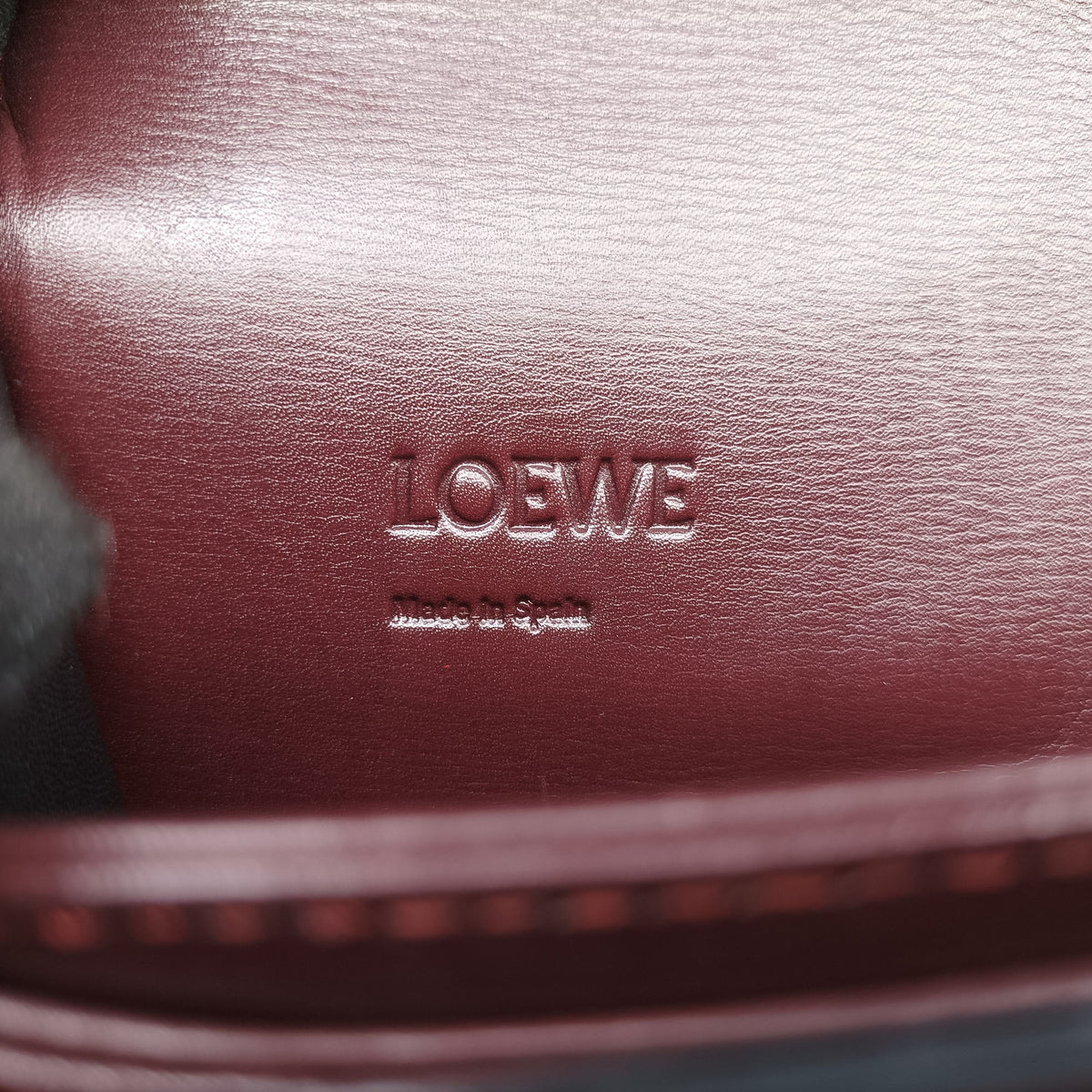 Pre-owned Loewe Barcelona Dark Burgundy Leather  shoulderbag | stylenewstar
