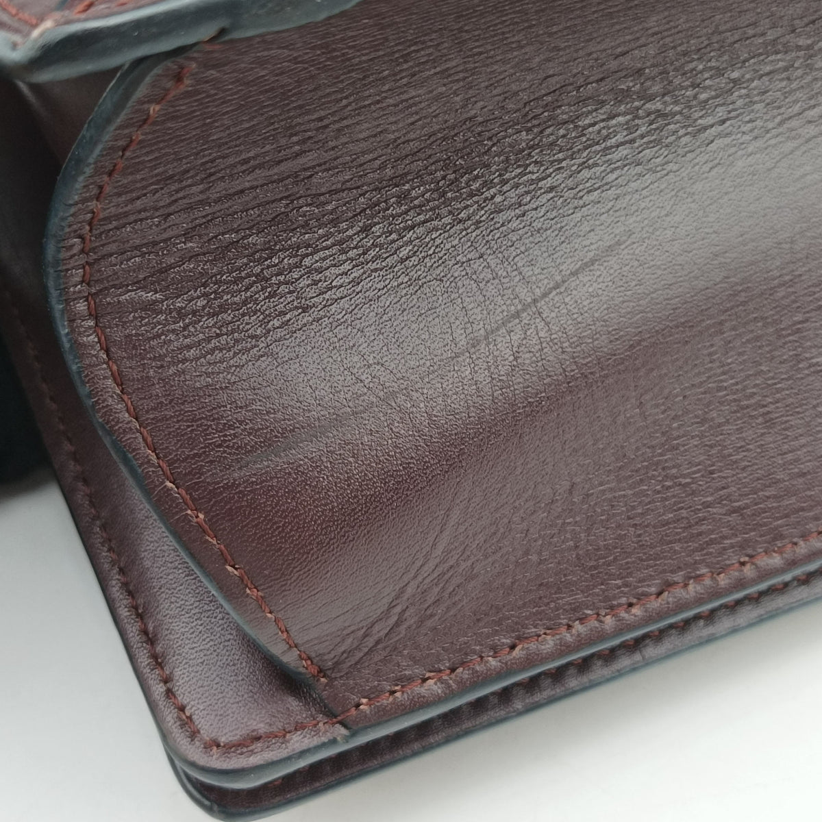 Pre-owned Loewe Barcelona Dark Burgundy Leather  shoulderbag | stylenewstar