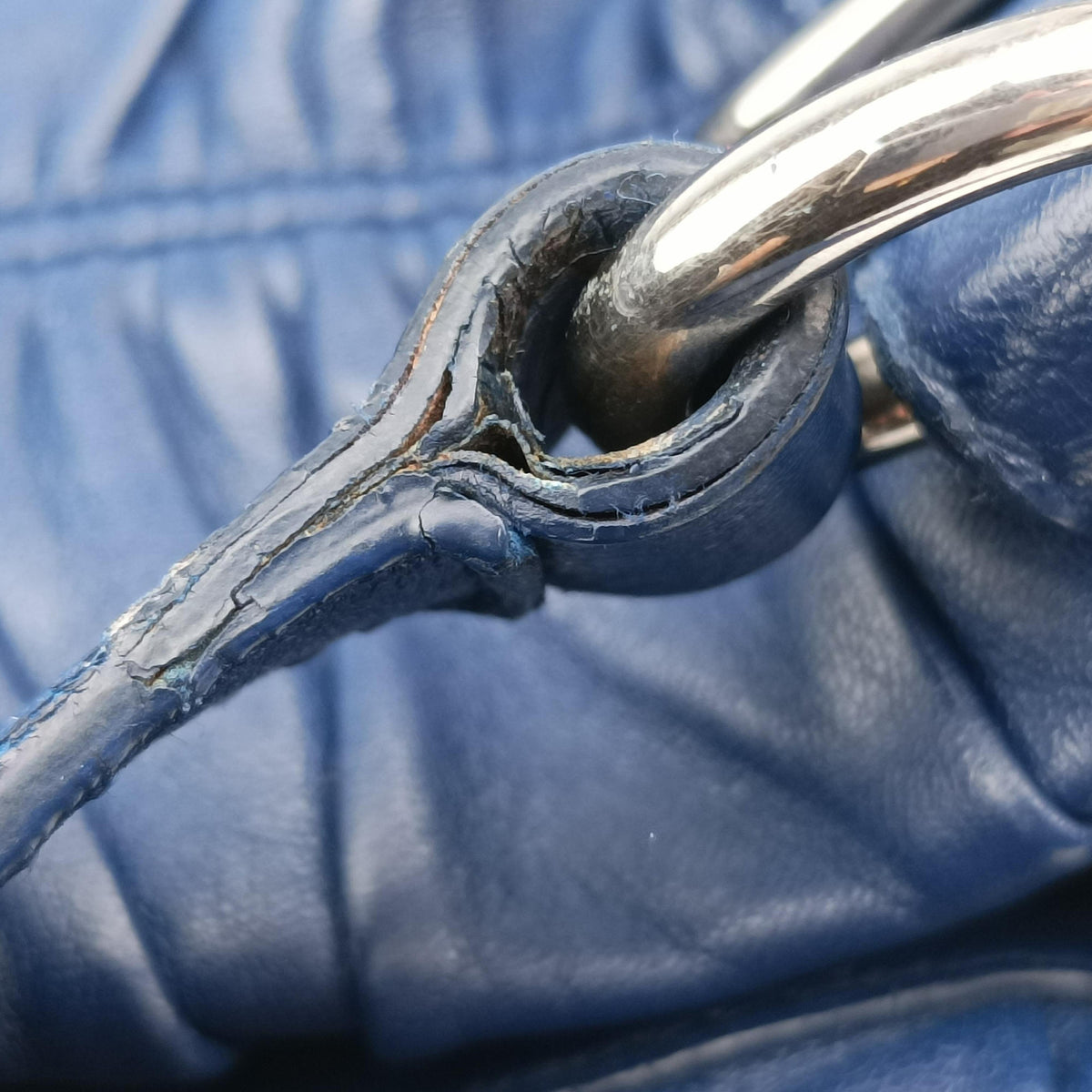 Secondhand Prada Gaufre Blue Lambskin  shoulderbag | stylenewstar