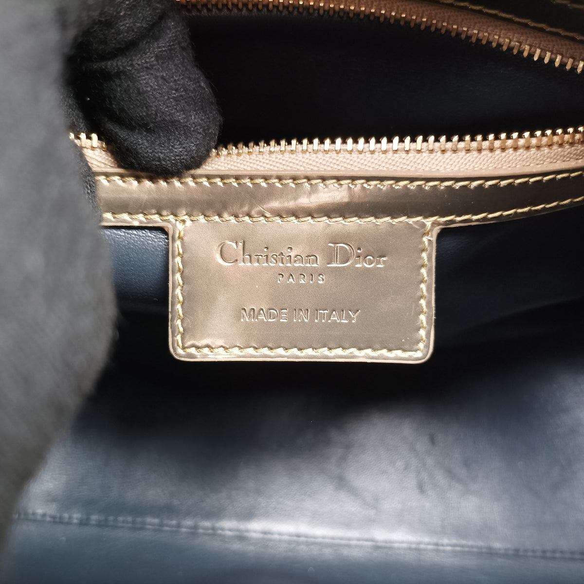 Pre-owned Christian Dior Lady Dior Golden Patent Leather  shoulderbag | stylenewstar