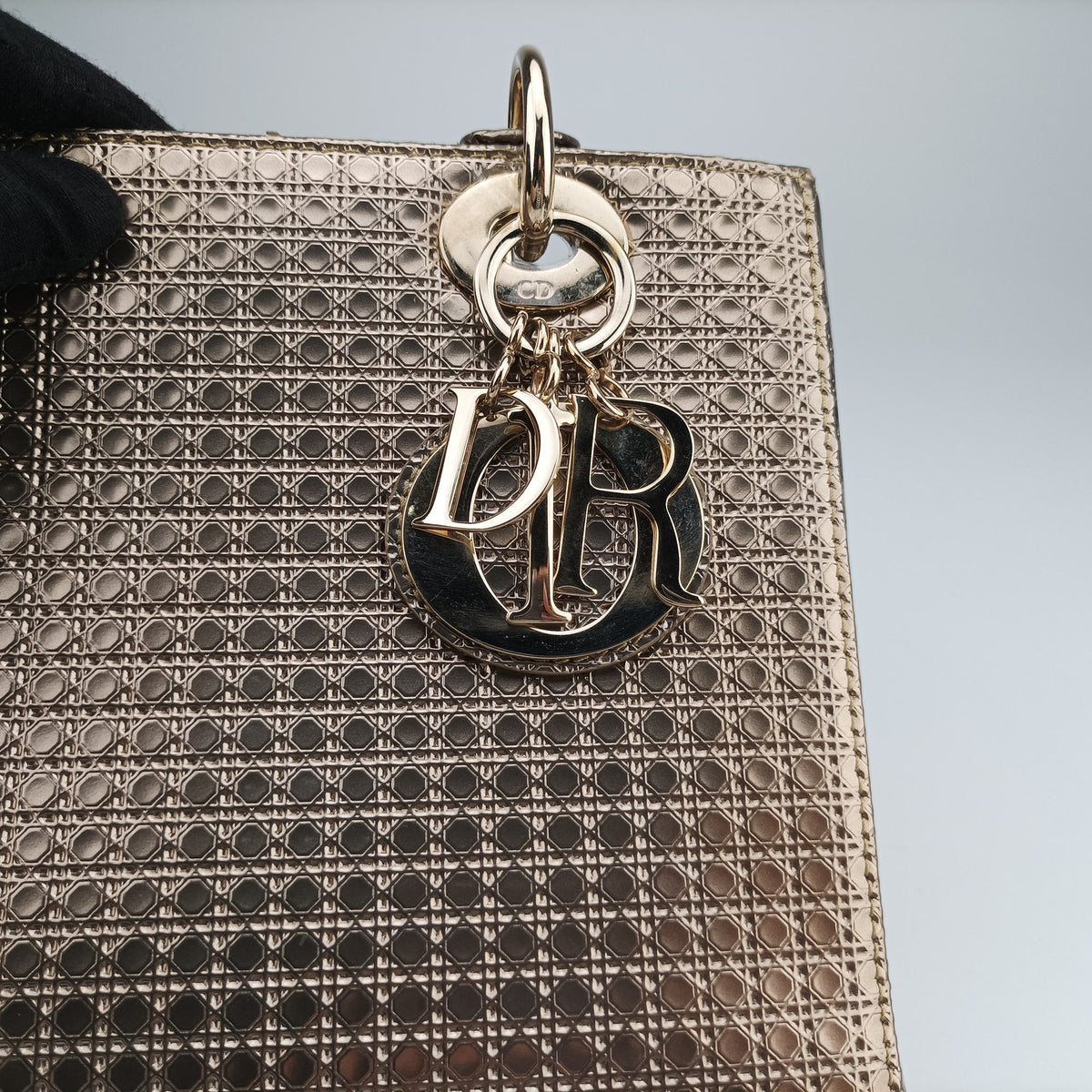 Pre-owned Christian Dior Lady Dior Golden Patent Leather  shoulderbag | stylenewstar
