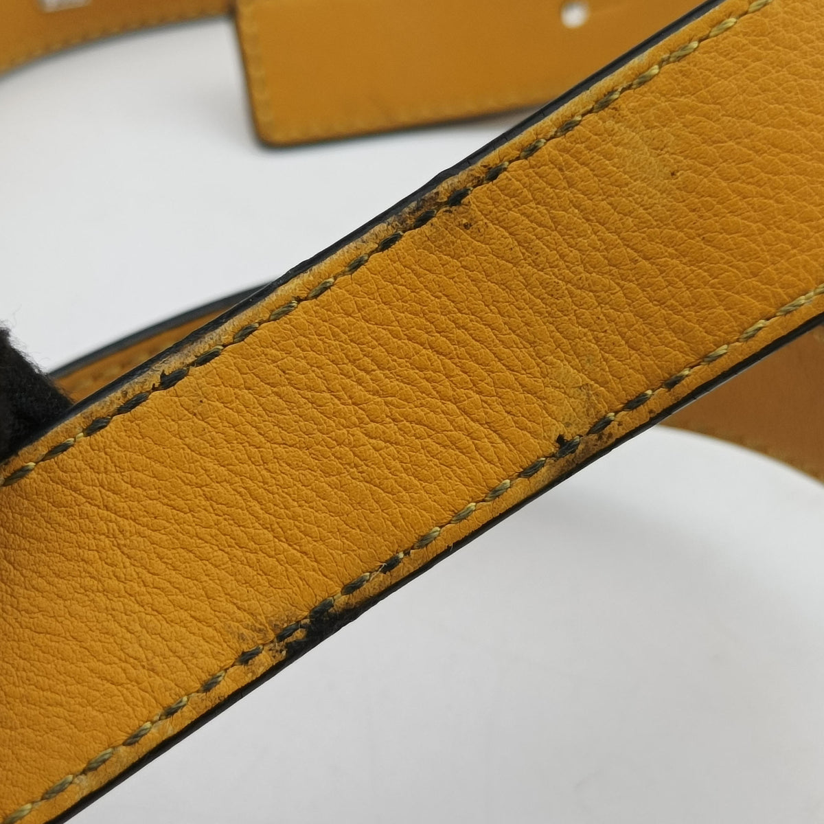 Secondhand Loewe Hammock Yellow Leather  shoulderbag | stylenewstar