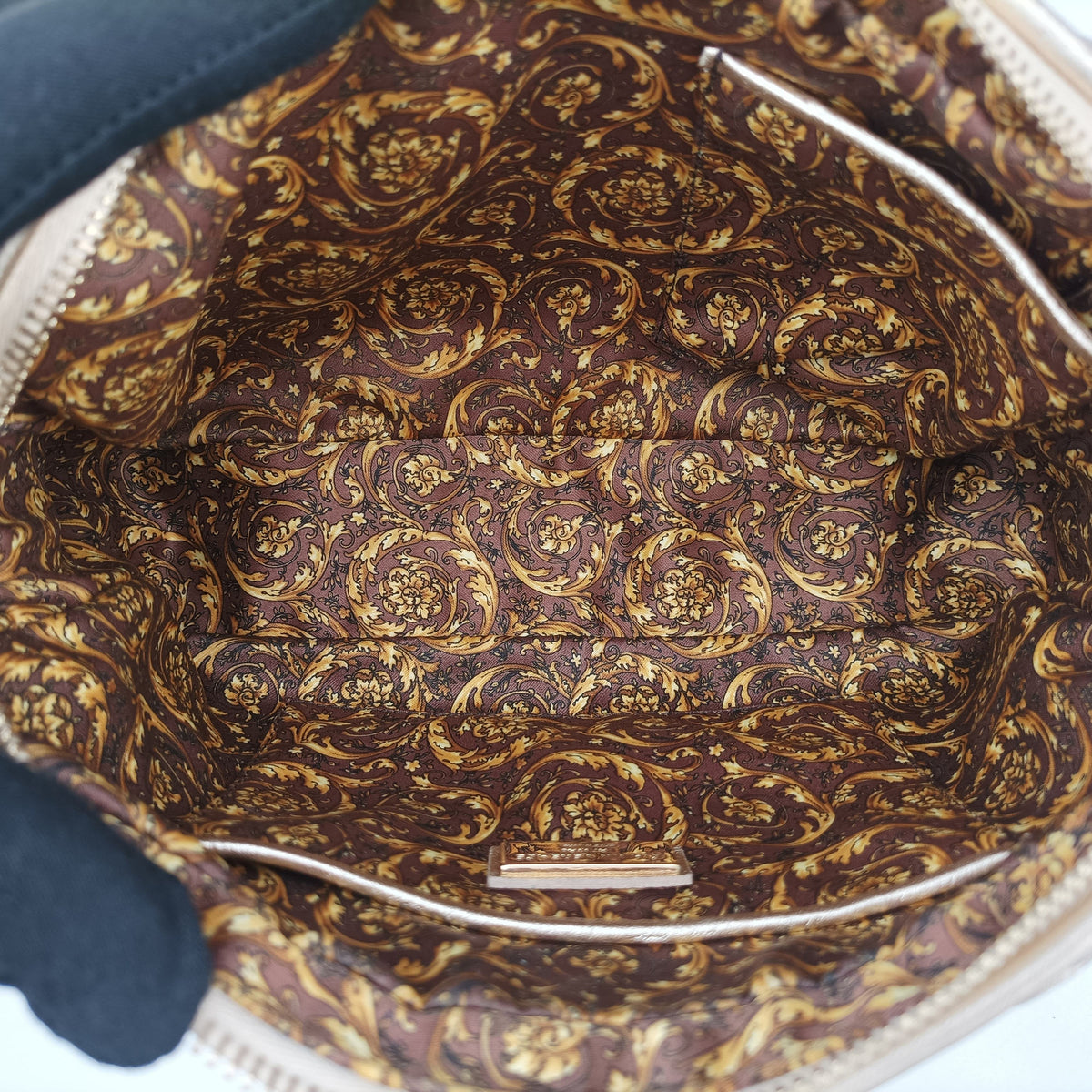Pre-owned VERSACE Medusa Charm Vanitas Golden Leather  shoulderbag | stylenewstar