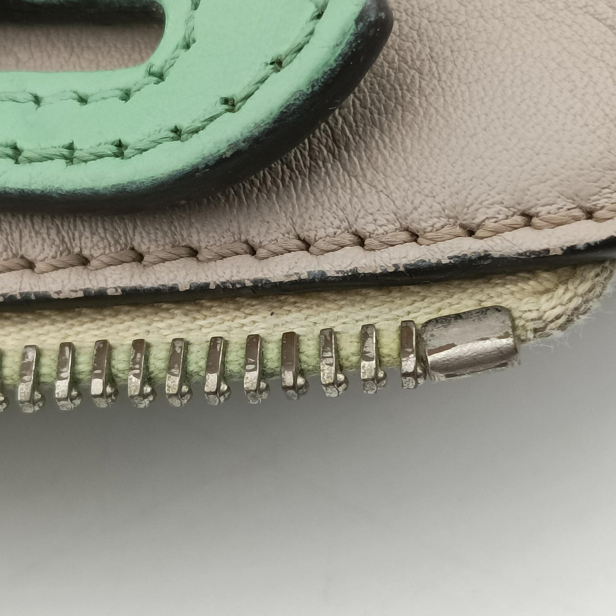 Pre-owned Fendi By The Way Grey leather 8BL125 shoulderbag | stylenewstar