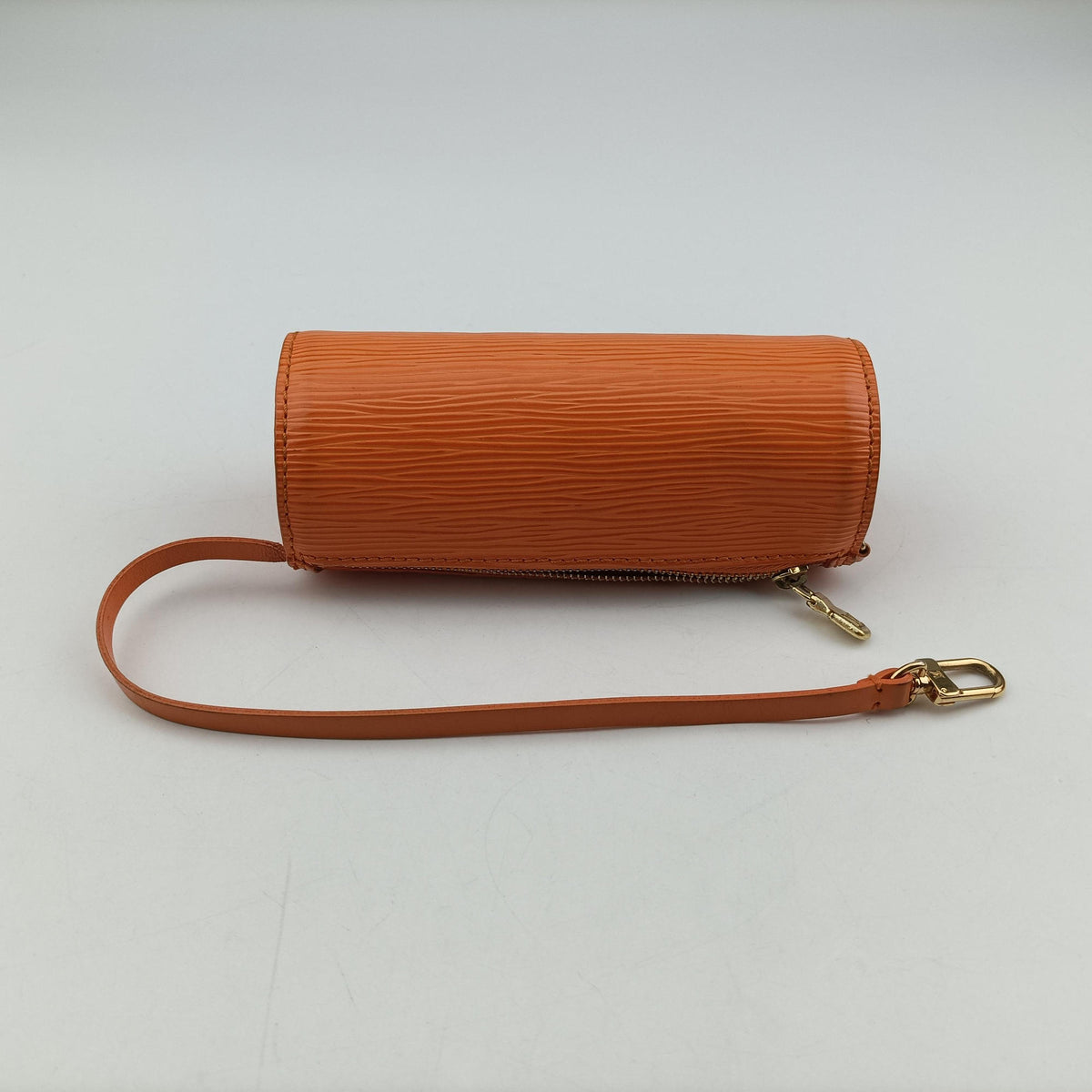 Vintage Louis Vuitton Soufflot Mandarin Epi M5222H shoulderbag | stylenewstar