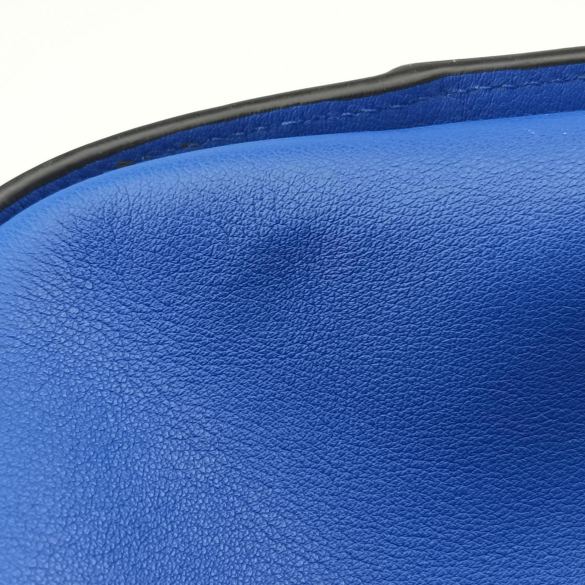 Pre-owned Loewe Hammock Blue leather  shoulderbag | stylenewstar