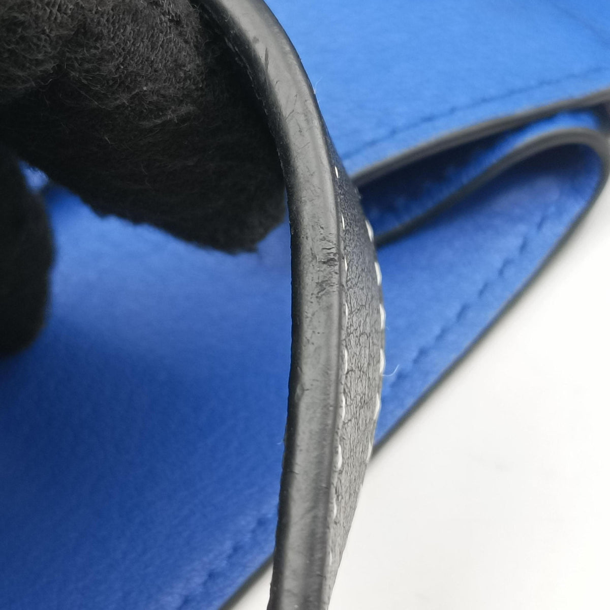 Pre-owned Loewe Hammock Blue leather  shoulderbag | stylenewstar