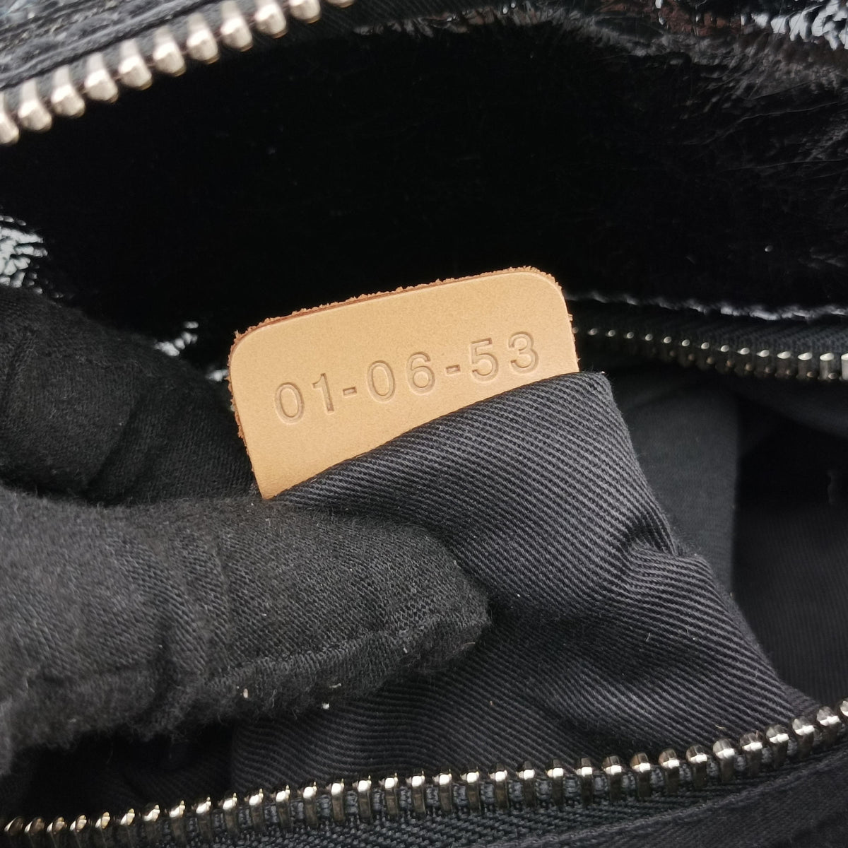 Pre-owned Chloe Betty Black Patent  handbag | stylenewstar