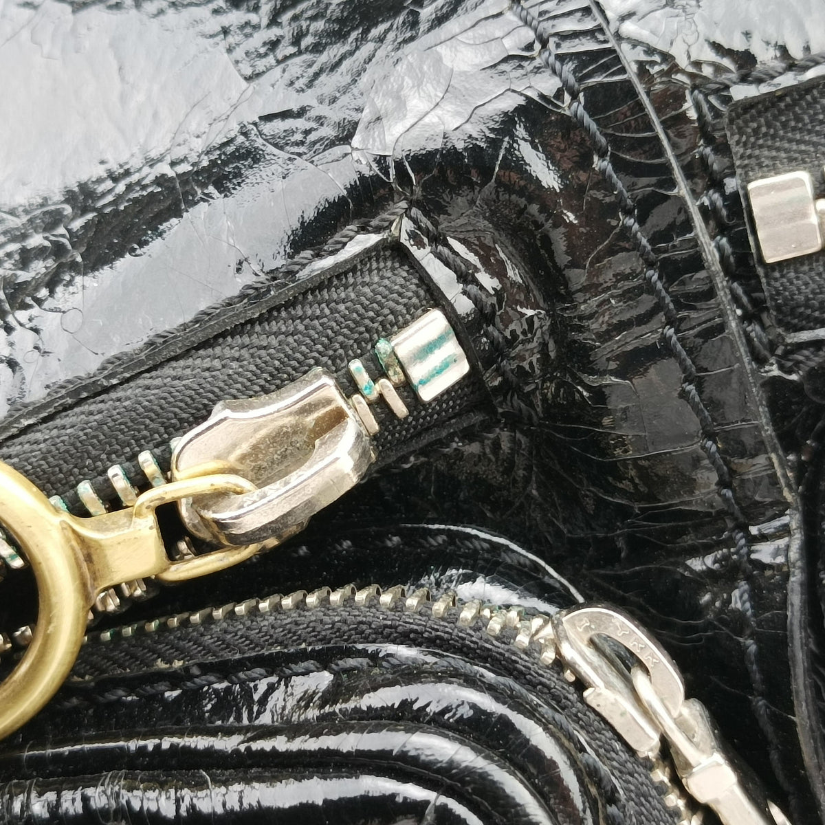 Pre-owned Chloe Betty Black Patent  handbag | stylenewstar