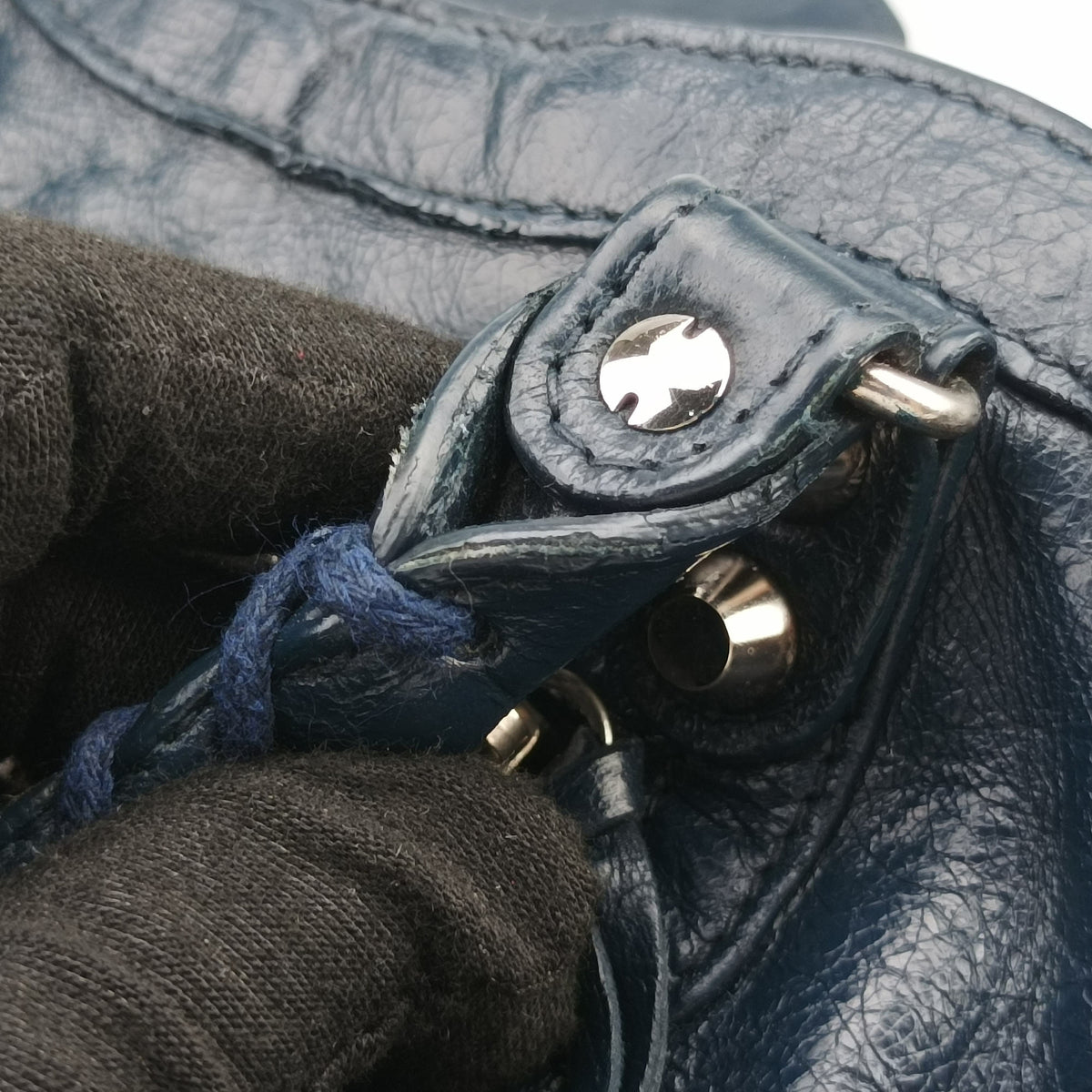 Vintage Balenciaga Giant City Navy lambskin  shoulderbag | stylenewstar