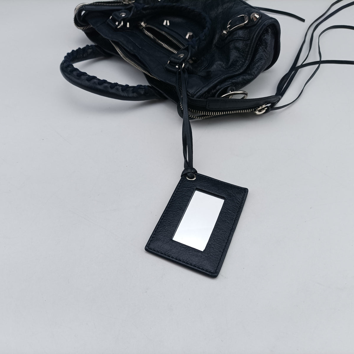 Vintage Balenciaga Giant City Navy lambskin  shoulderbag | stylenewstar