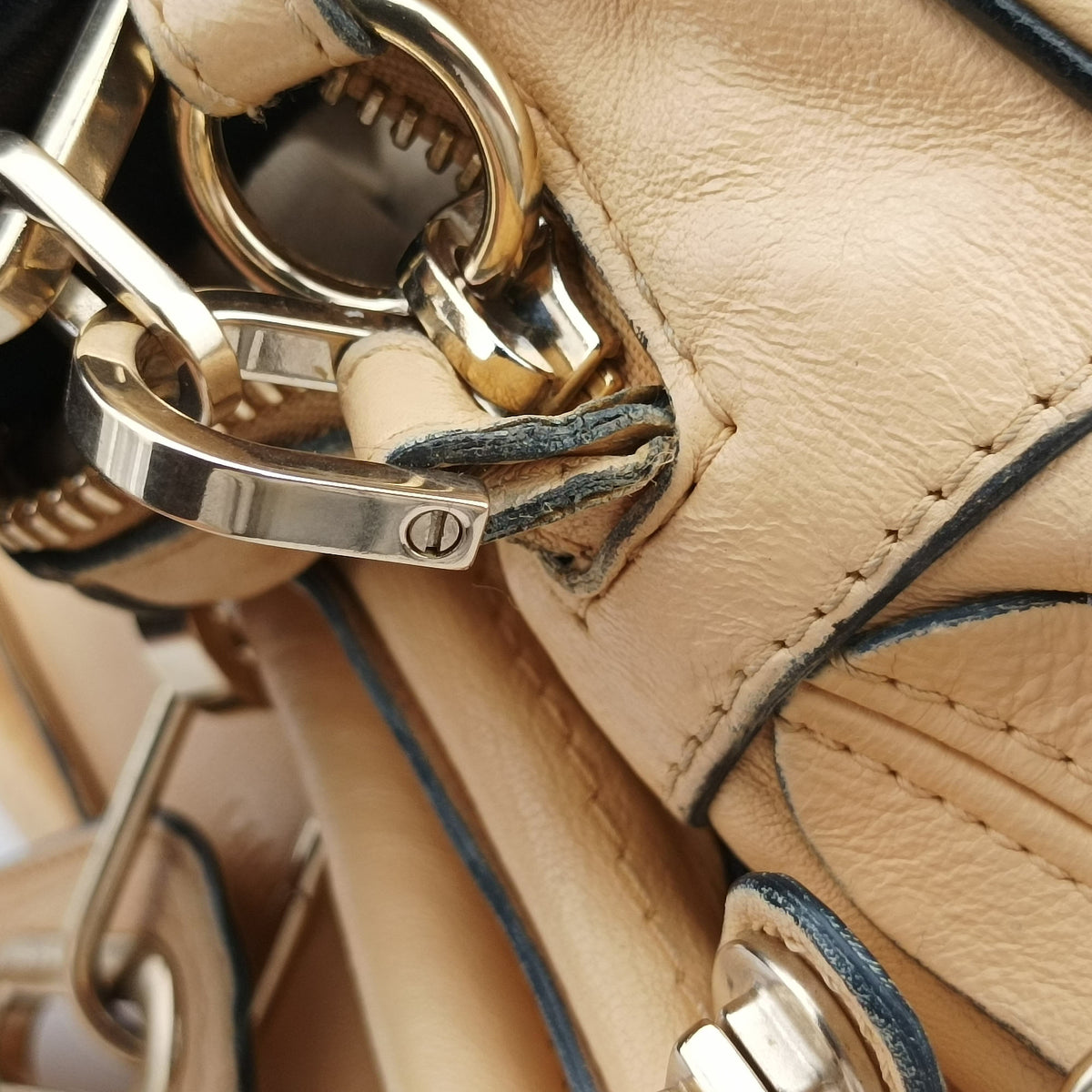 Pre-owned Chloe Paraty Beige Leather  shoulderbag | stylenewstar