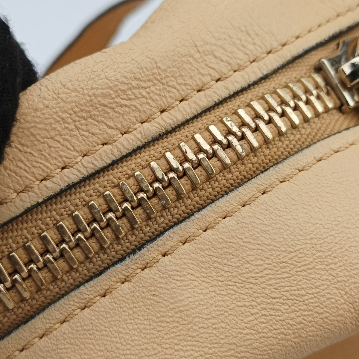 Pre-owned Chloe Paraty Beige Leather  shoulderbag | stylenewstar