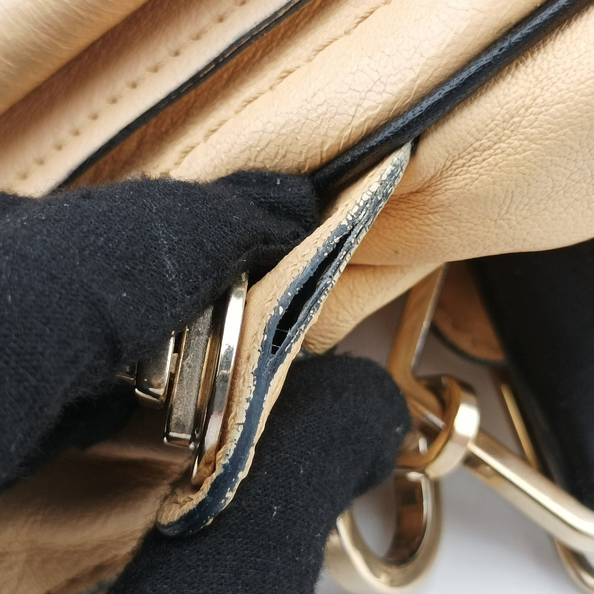 Pre-owned Chloe Paraty Beige Leather  shoulderbag | stylenewstar