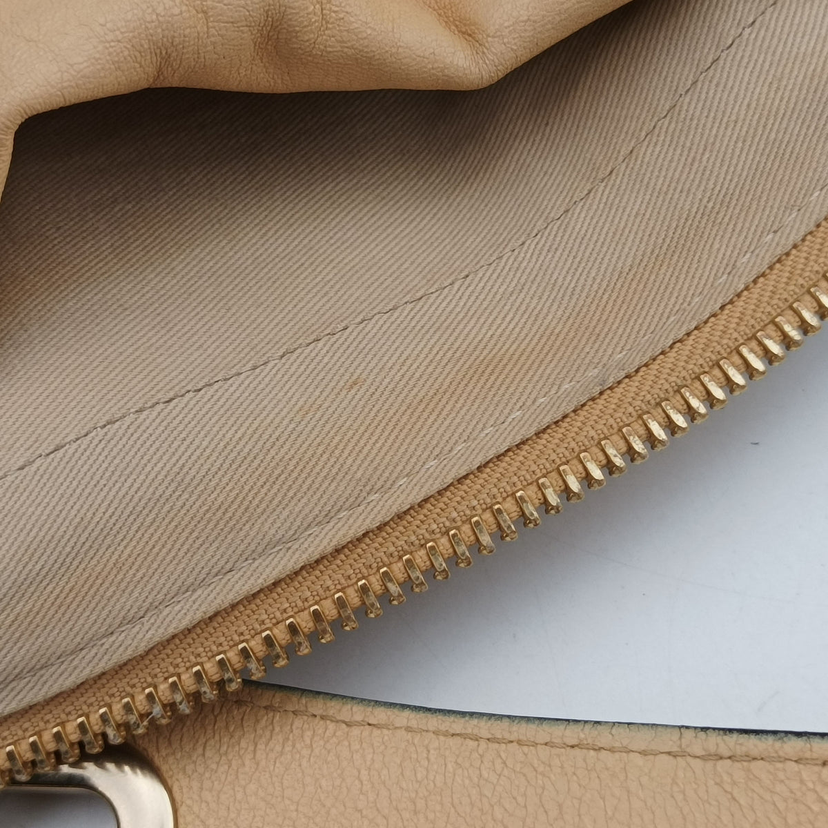 Pre-owned Chloe Paraty Beige Leather  shoulderbag | stylenewstar