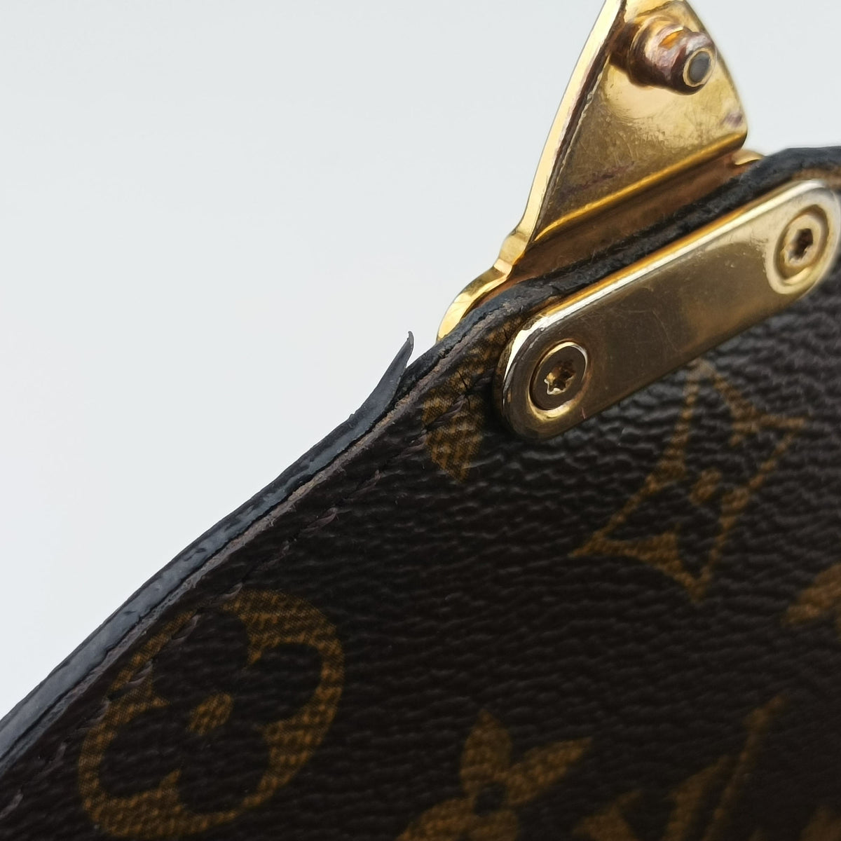 Pre-owned Louis Vuitton Pochette Metis MM Brown Monogram canvas M44875 shoulderbag | stylenewstar