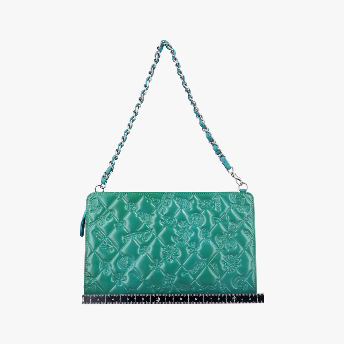 Secondhand Chanel Iconic Matelasse Turquoise Patent Leather A37156 shoulderbag | stylenewstar