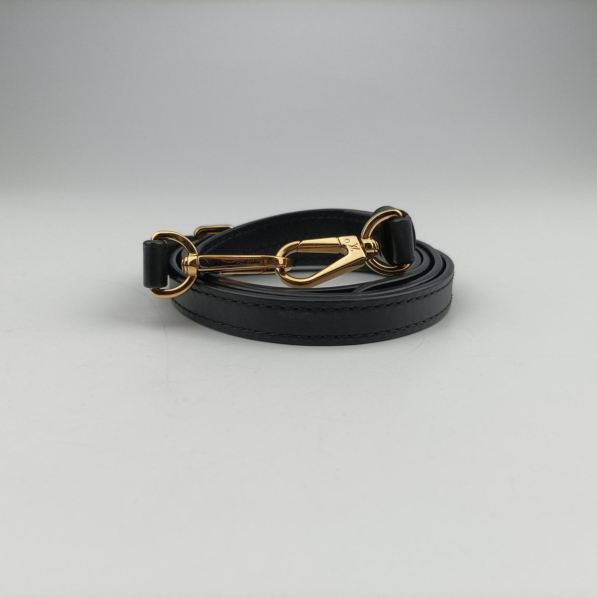 Pre-owned Louis Vuitton Cannes Brown × Black Monogram Reverse M43986 shoulderbag | stylenewstar
