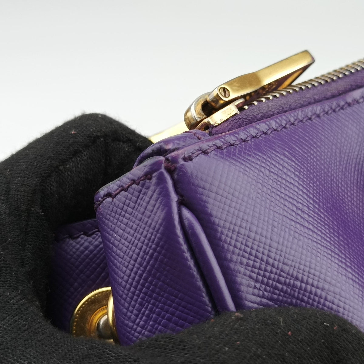 Pre-owned Prada Galleria Purple SAFFIANO Leather BN1801 handbag | stylenewstar