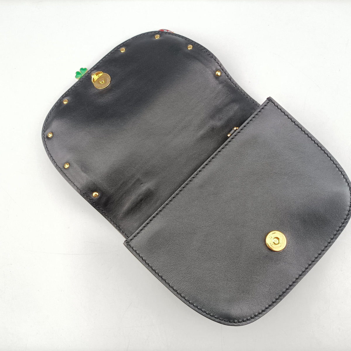 Pre-owned Valentino Lucky Rockstud Black Leather  shoulderbag | stylenewstar