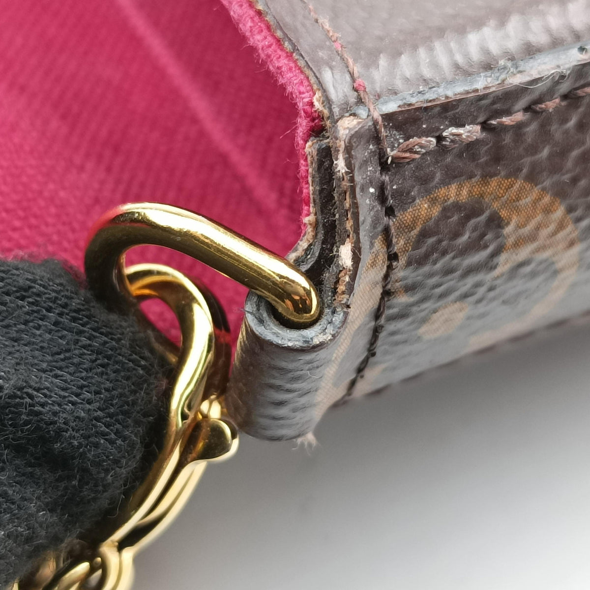 Secondhand Louis Vuitton Pochette Felicie Brown Monogram Canvas M61276 shoulderbag | stylenewstar