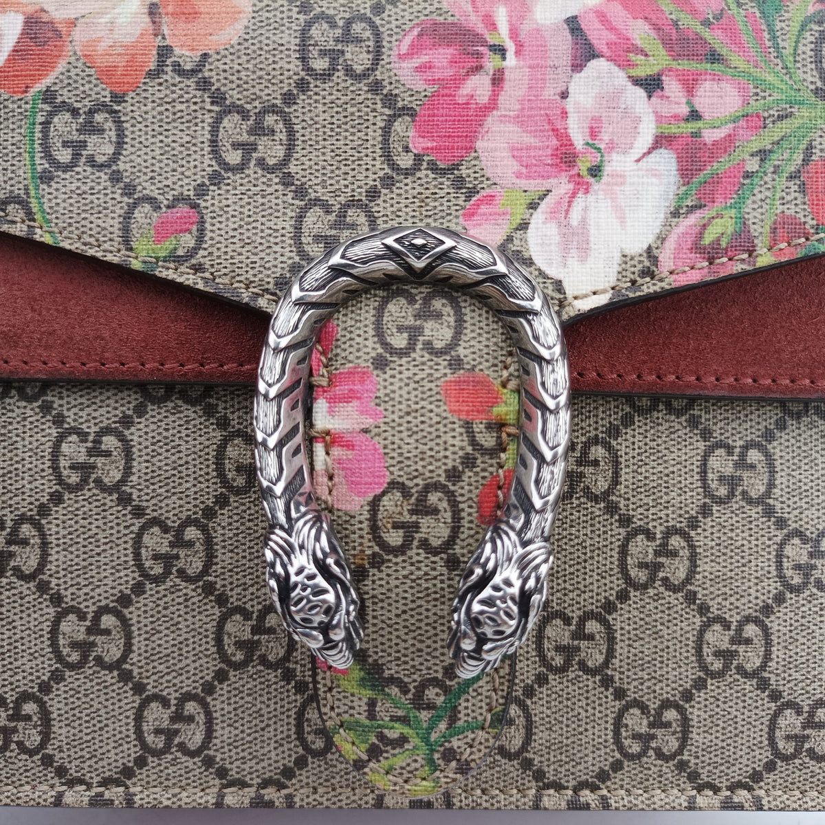 Pre-owned Gucci Dionysus beige×red×multicolor PVC coated canvas × suede 421970 shoulderbag | stylenewstar
