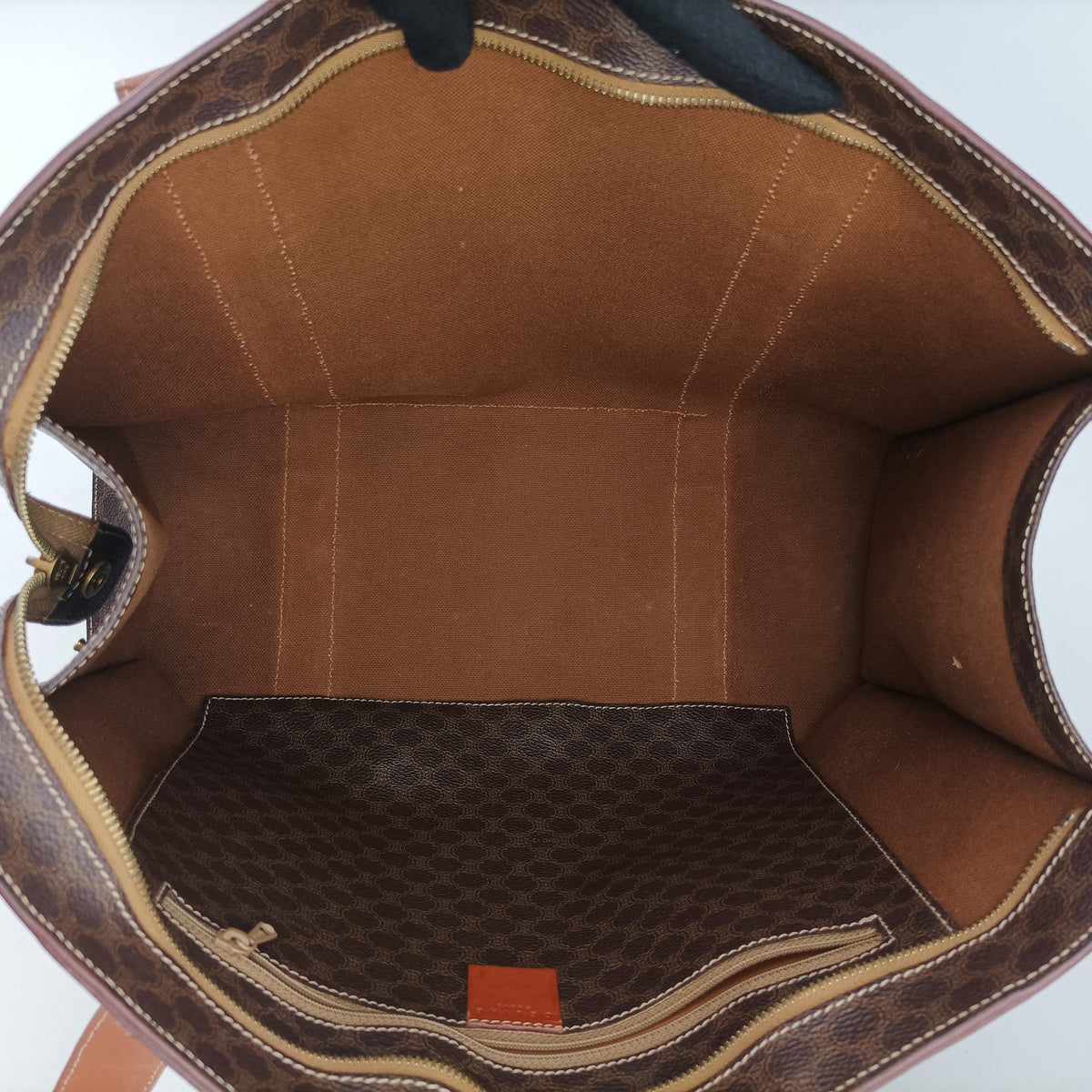 Pre-owned Celine Macadam pattern Brown PVC-coated canvas×leather  shoulderbag | stylenewstar
