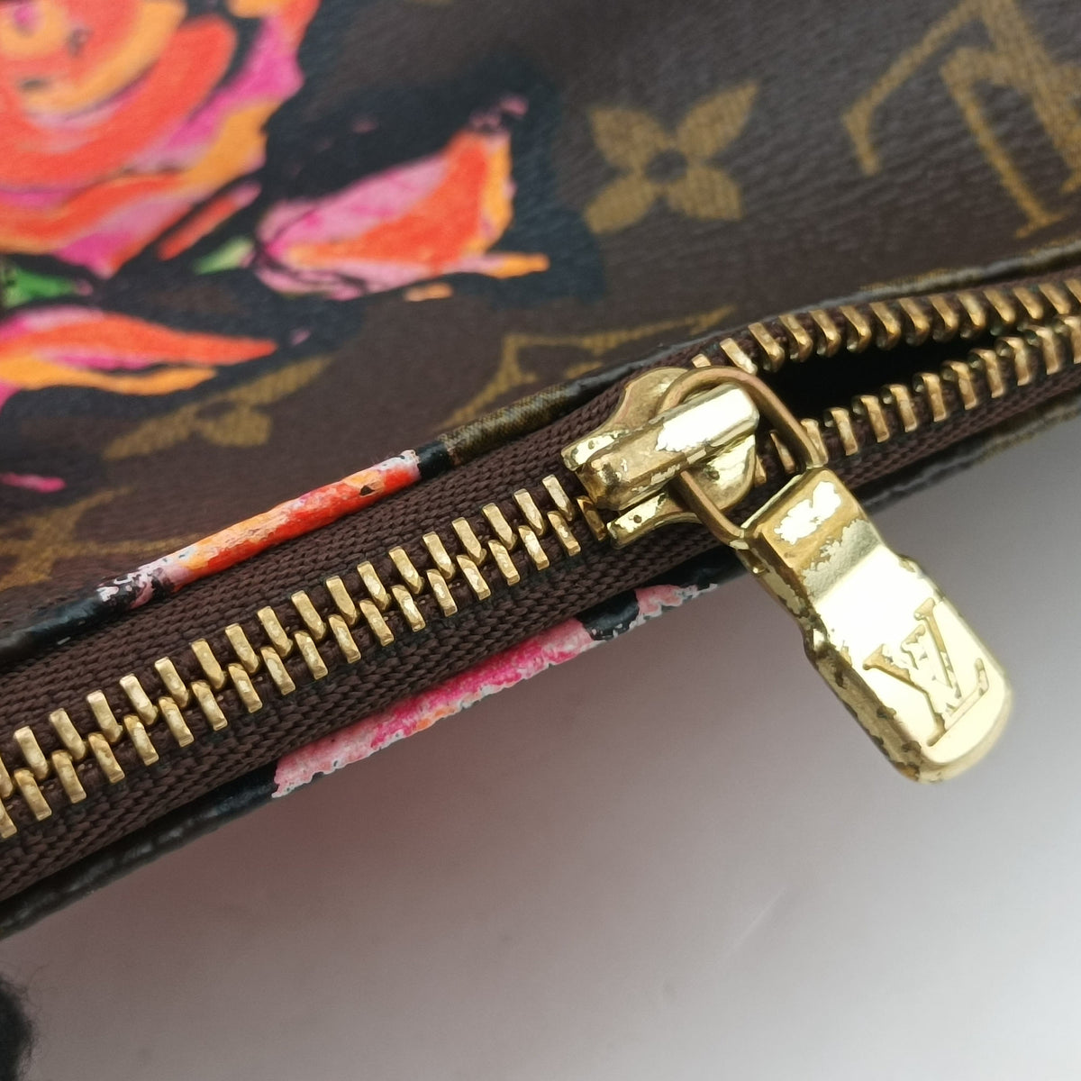 Pre-owned Louis Vuitton Pochette Accessoires brown×multi Monogram Rose Canvas M48615 handbag | stylenewstar