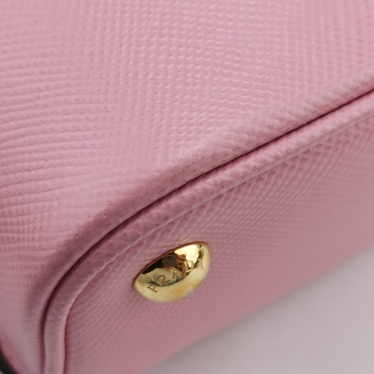 Pre-owned Prada Pannier Pink SAFFIANO Leather 1BA212 shoulderbag | stylenewstar