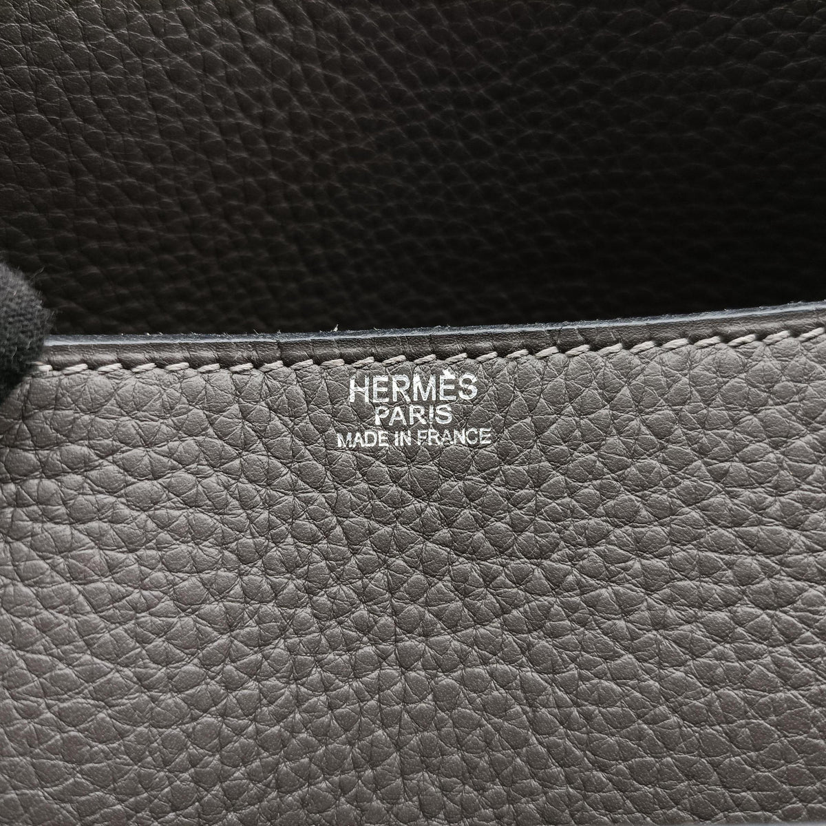 Secondhand Hermes STEVE BESACE Grey Taurillon Clemence 055080CK shoulderbag | stylenewstar