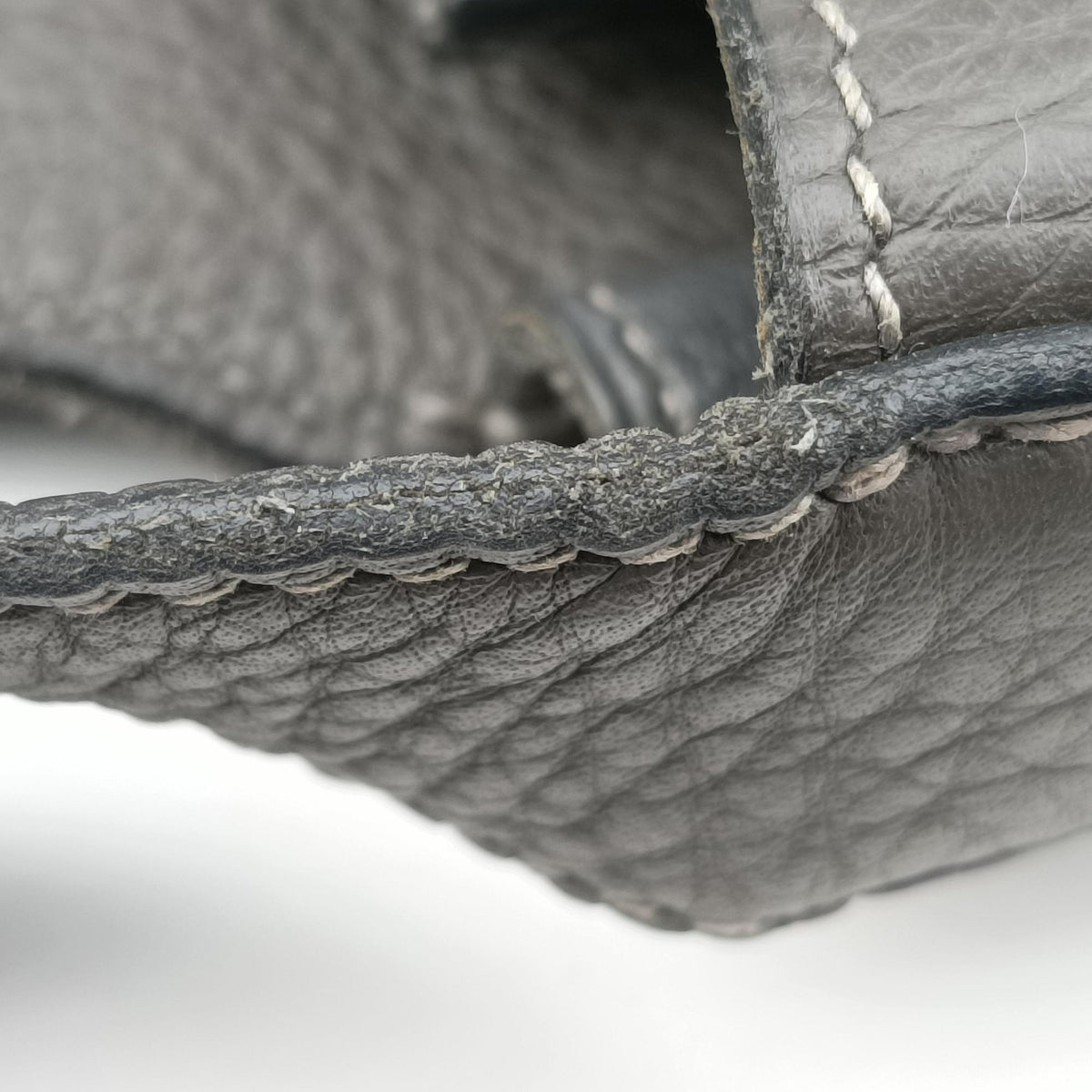 Pre-owned Hermes STEVE BESACE Grey Taurillon Clemence 055080CK shoulderbag | stylenewstar