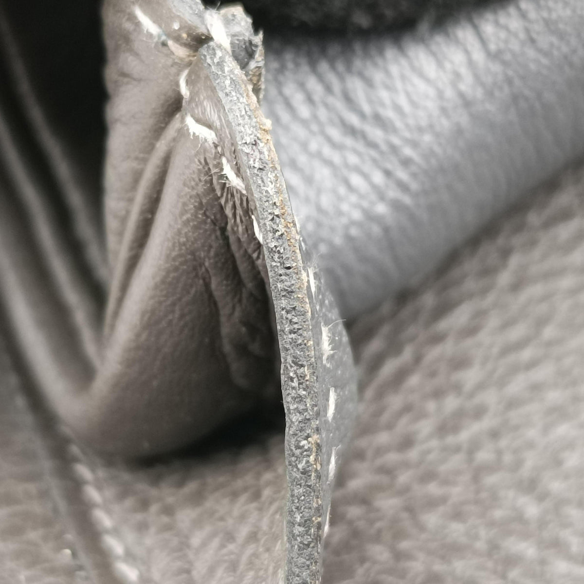 Pre-owned Hermes STEVE BESACE Grey Taurillon Clemence 055080CK shoulderbag | stylenewstar