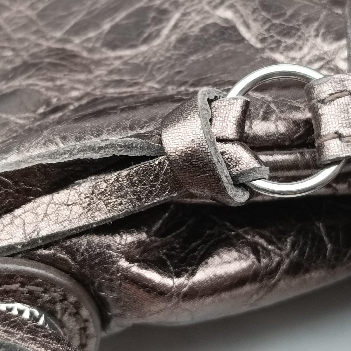 Vintage Balenciaga Le Cagole Silver lambskin  shoulderbag | stylenewstar