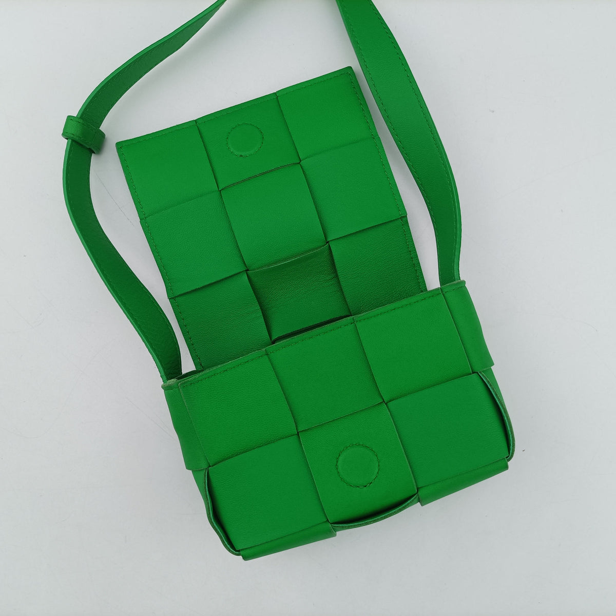 Vintage Bottega Veneta candy cassette Green lambskin  shoulderbag | stylenewstar