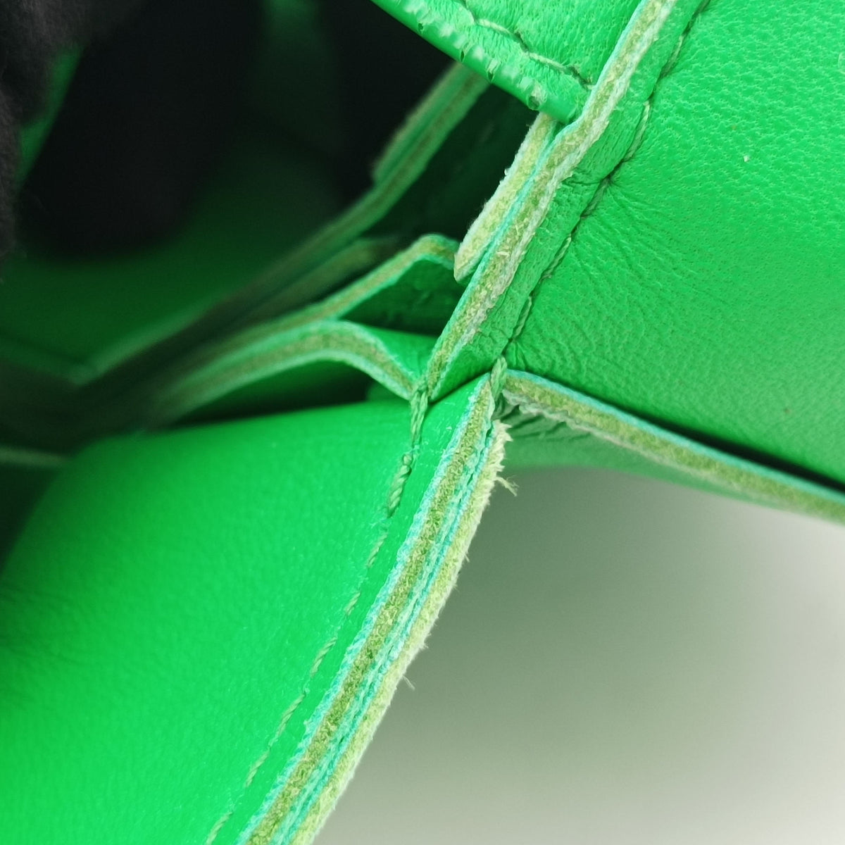 Vintage Bottega Veneta candy cassette Green lambskin  shoulderbag | stylenewstar