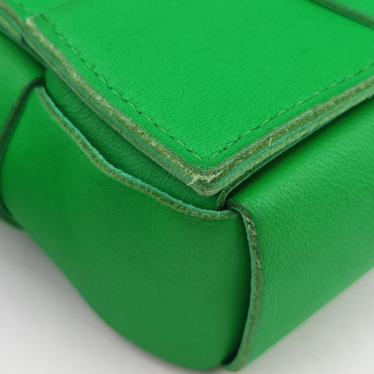 Vintage Bottega Veneta candy cassette Green lambskin  shoulderbag | stylenewstar