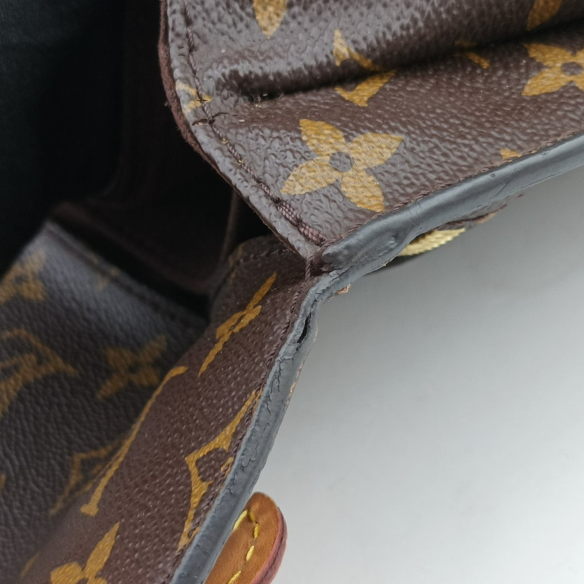Pre-owned Louis Vuitton Pochette Metis MM Brown Monogram canvas M44875 shoulderbag | stylenewstar