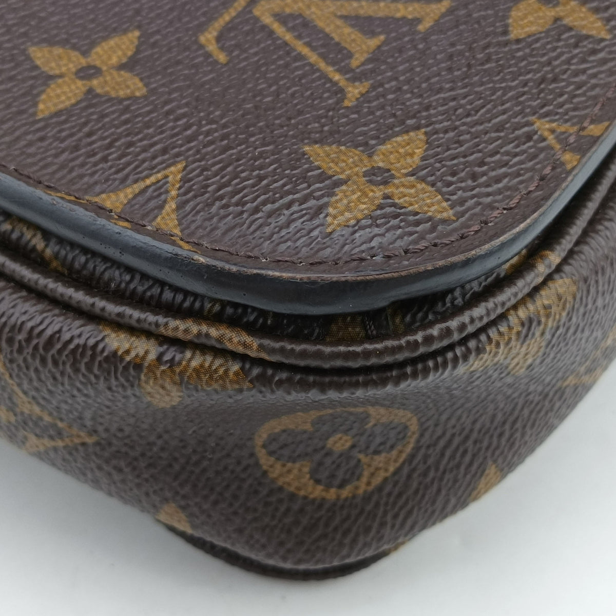 Pre-owned Louis Vuitton Pochette Metis MM Brown Monogram canvas M44875 shoulderbag | stylenewstar
