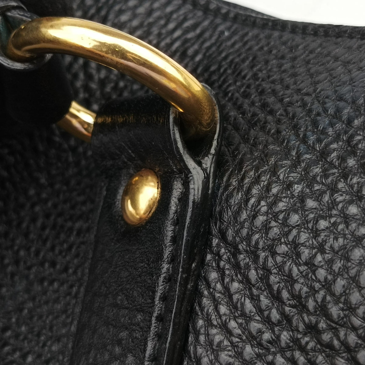 Secondhand Prada Vitello Daino Zippy Shopping Black leather BR4372 handbag | stylenewstar