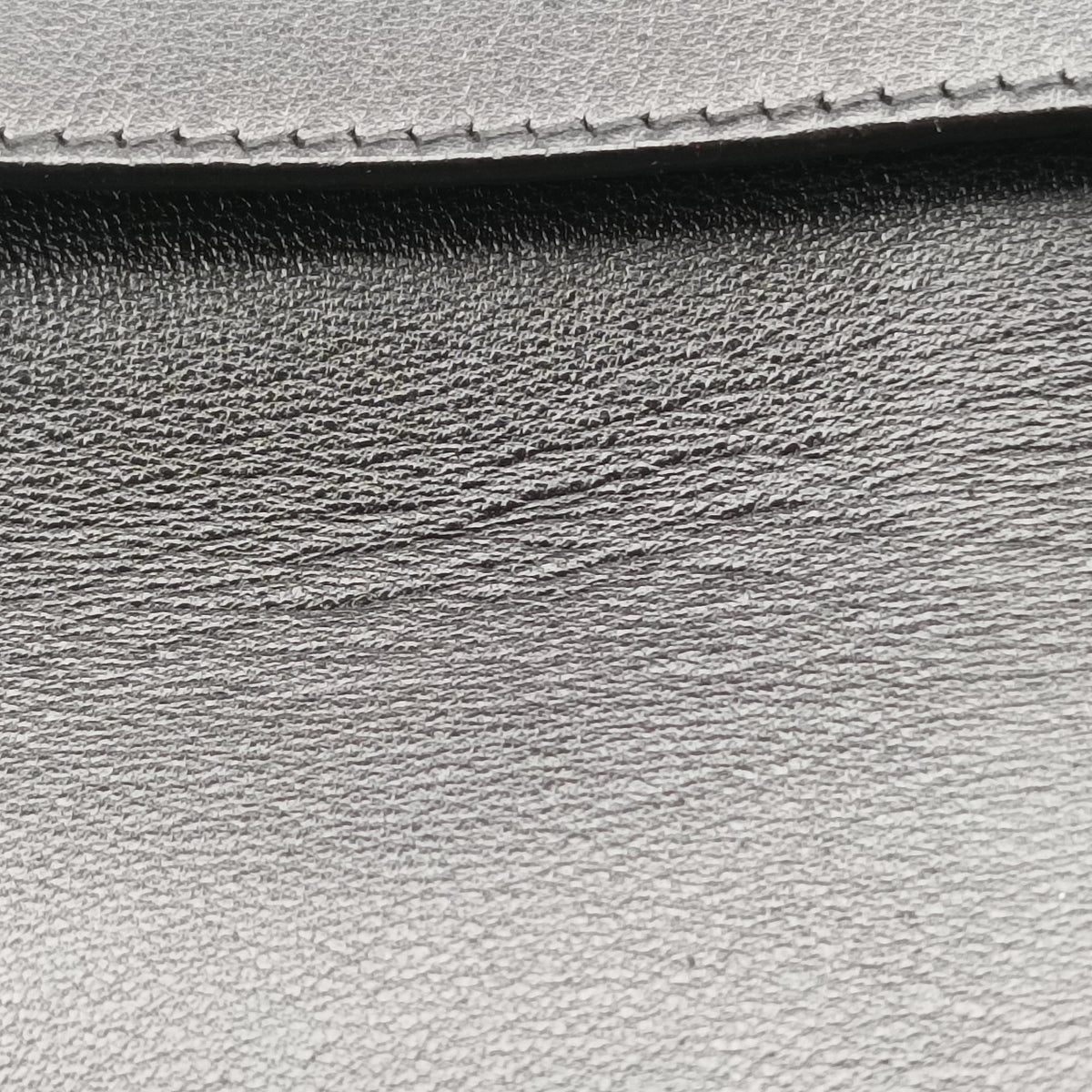 Pre-owned Prada Double Handle Turn Lock Black x White Leather  shoulderbag | stylenewstar