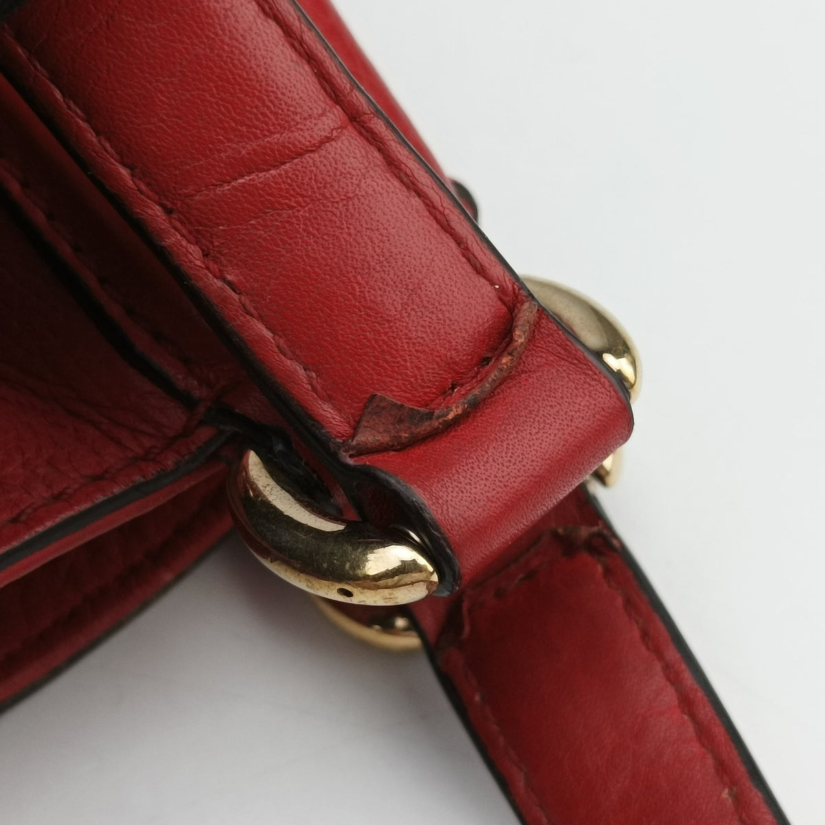 Pre-owned Gucci Soho Red Leather 282309 handbag | stylenewstar