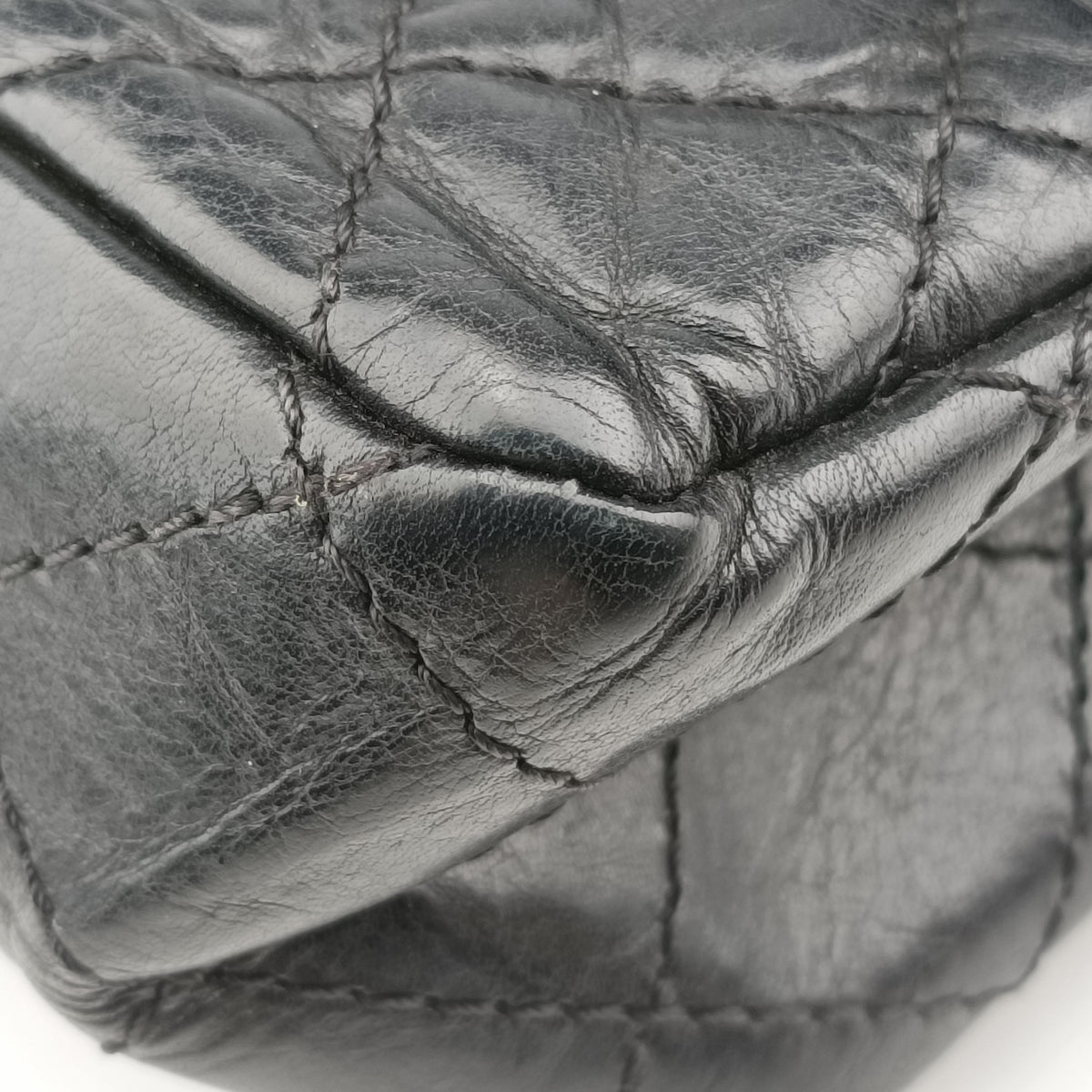 Pre-owned Chanel 2.55 Matelasse Black Lambskin  shoulderbag | stylenewstar