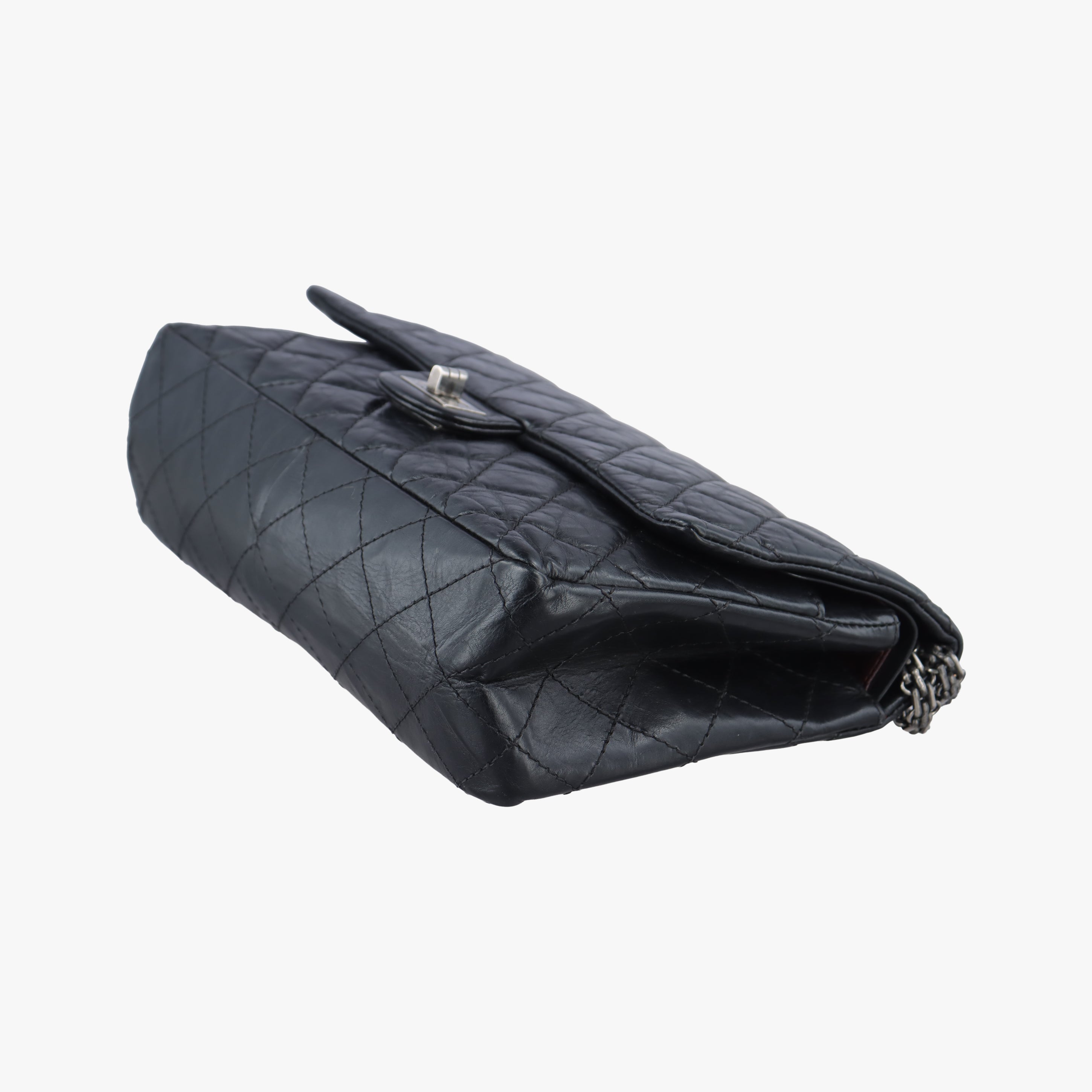 Pre-owned Chanel 2.55 Matelasse Black Lambskin  shoulderbag | stylenewstar