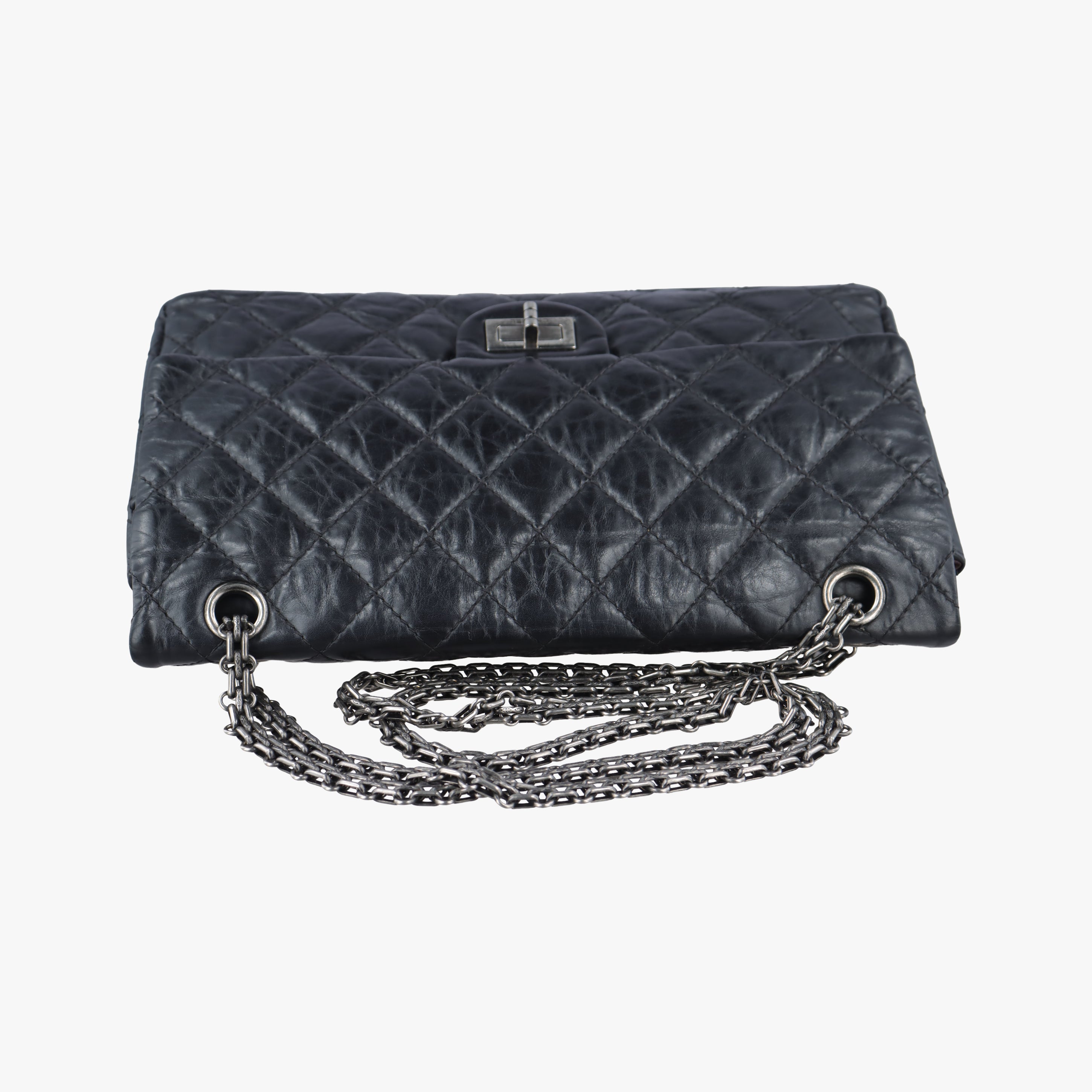 Pre-owned Chanel 2.55 Matelasse Black Lambskin  shoulderbag | stylenewstar