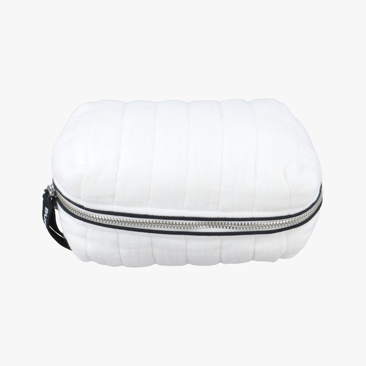 Pre-owned Burberry Quilted Zipper Pouch White Cotton  clutchbag | stylenewstar