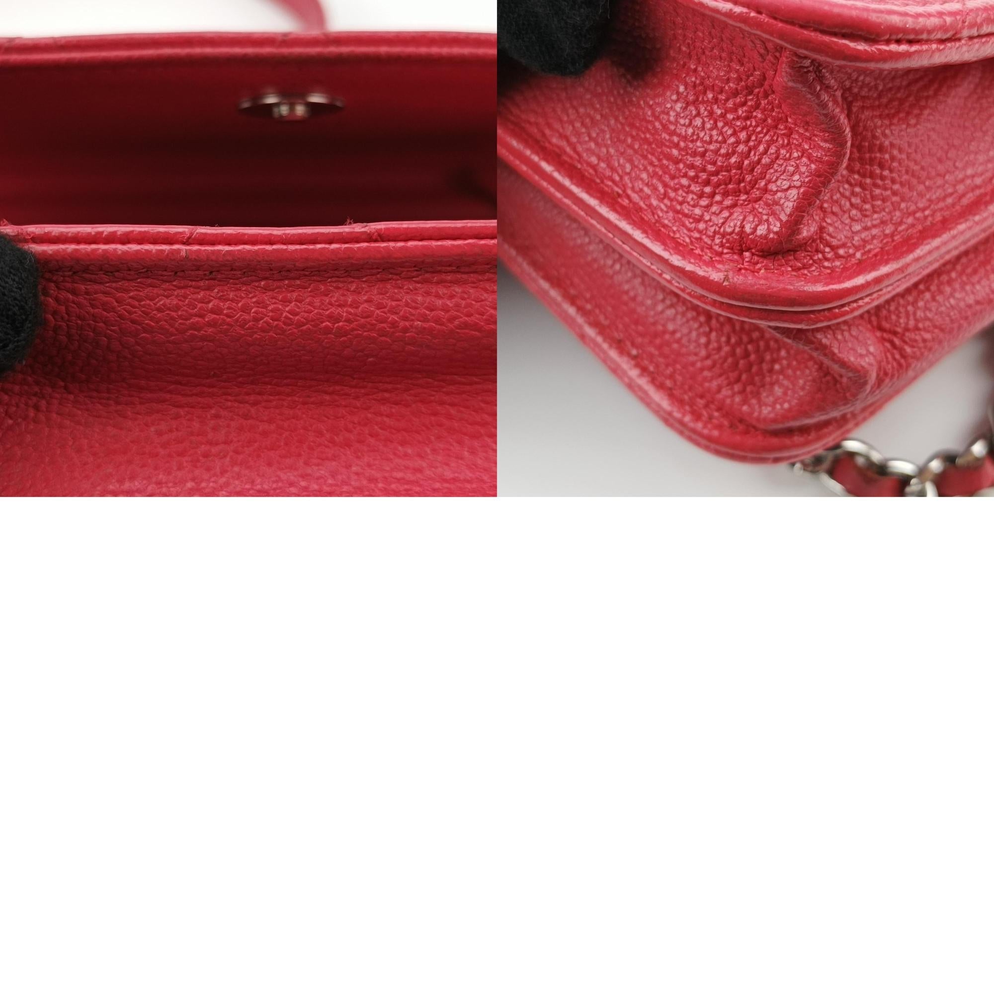 Pre-owned Chanel Square Matelasse Red caviar skin A84310 shoulderbag | stylenewstar