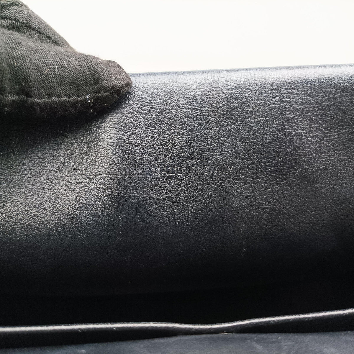 Secondhand Christian Dior Be Dior Black Leather  shoulderbag | stylenewstar
