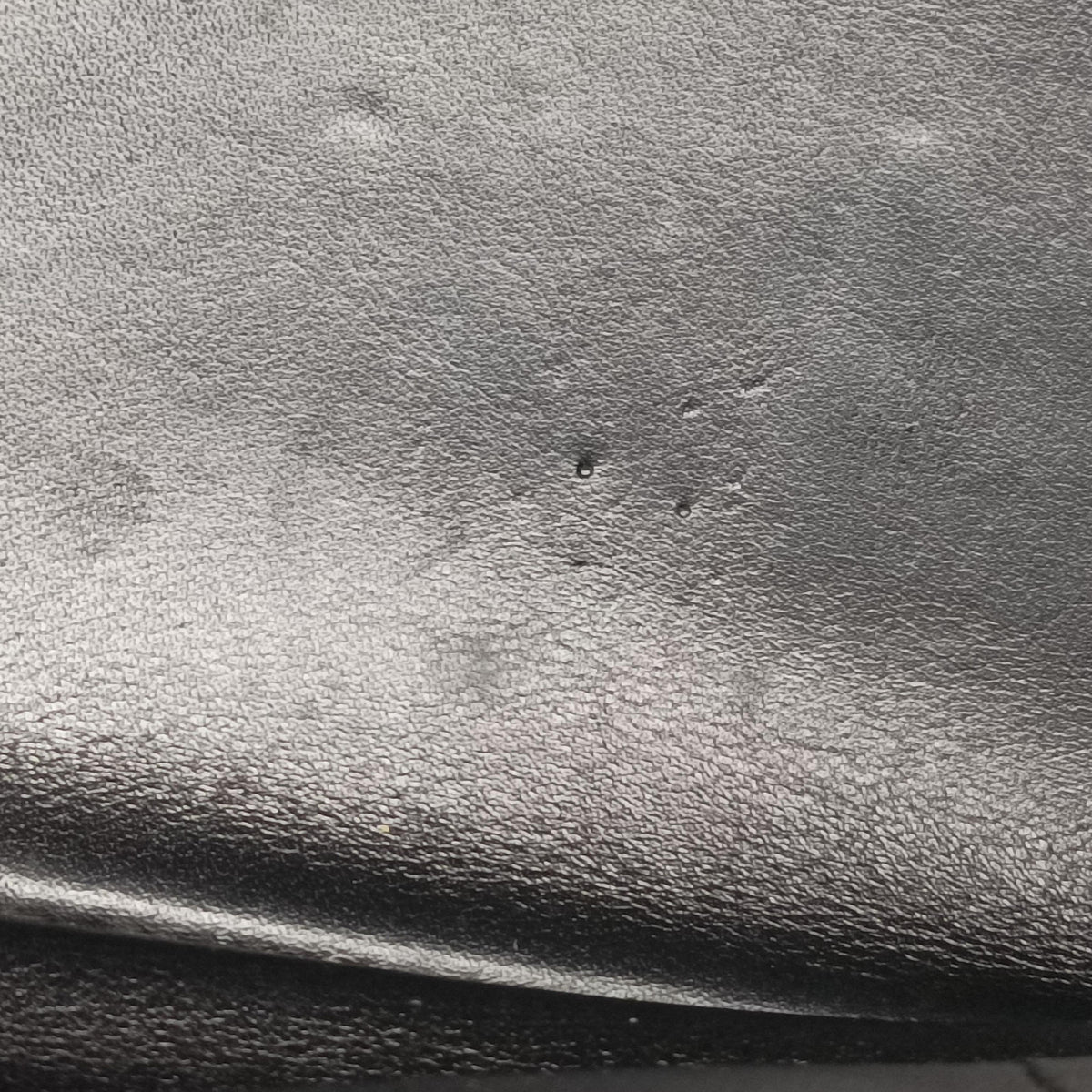 Secondhand Christian Dior Be Dior Black Leather  shoulderbag | stylenewstar